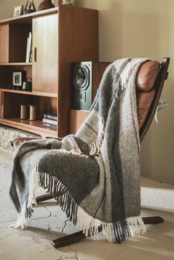 Alpakadecke Grautöne