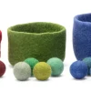 Boxen und Bälle Filz