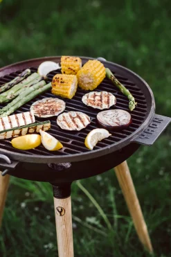 Dreibeingrill Gusseisen