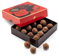 Dunkle Trüffel mit Meersalz