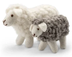 Filz-Schaf stehend weiß