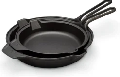 Gusseisenpfanne Signatur mit Doppelgriff