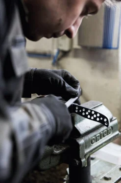 Handgefertigtes Flach-Erl-Messer