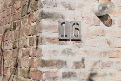 Hausnummer Spiekermann Industrial