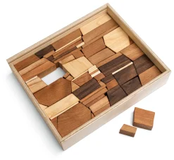 Holzbausteine Mauerspiel