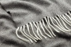 Kaschmirdecke Fischgrat