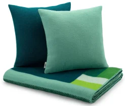 Lammwolldecke Bauhausstil