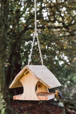 Manufactum Vogelfuttertisch Lärchenholz