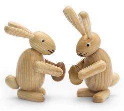 Osterhasenpaar Eschenholz