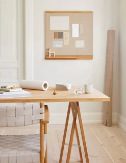 Pinnwand Eichenholz und Leinen