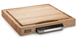 Schneidebrett mit Saftrille und Auffangschale