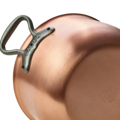 Schwerer Kupfertopf konisch