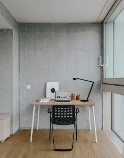 Tischleuchte w227 b Winkel alu