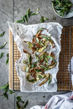 Wildkräuter im Herbst und Winter